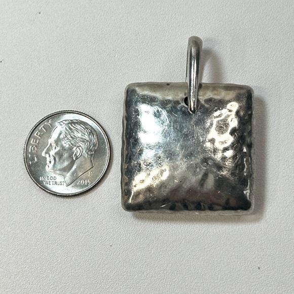 Silpada sterling silver 925 Signed hammered solid puffy square pendant retired - Picture 4 of 5
